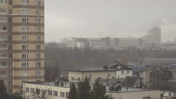 Intervalle Temps Par Temps Pluvieux Couvert Brumeux Fumée Grue Construction — Video