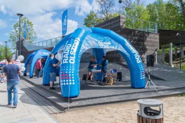 Olsztyn, Polonya - 1 Mayıs 2018: Polonya Radyo Olsztyn Ukiel Gölü.