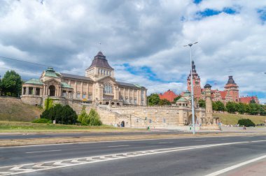 Szczecin, Polonya - 15 Ağustos 2018: Hak Terrases eski şehri Szczecin.