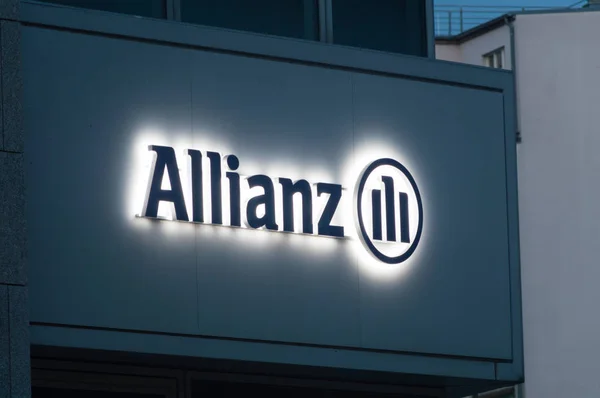 Berlin Deutschland 2018 Beleuchtetes Allianz Logo Und Schild Berlin Allianz — Stockfoto