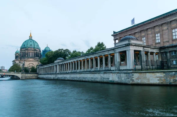 Berlín Alemania Agosto 2018 Vista Alte Nationalgalerie Museum Island Desde —  Fotos de Stock