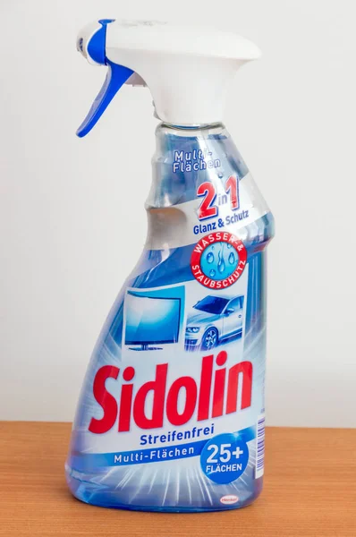Pruszcz Gdanski Polen September 2018 Spray Zum Reinigen Von Glas — Stockfoto