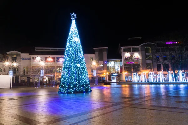 Sopot Polônia Dezembro 2018 Árvore Natal Iluminada Centro Cidade Sopot — Fotografia de Stock