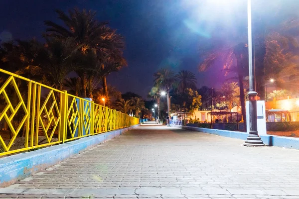 Paseo Marítimo Junto Playa Aqaba Jordania Por Noche —  Fotos de Stock