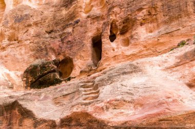 Mağara ve Rock City, Petra, Ürdün mağara için merdiven