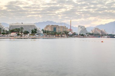 Sunrise görünümü İsrail resort oteller.