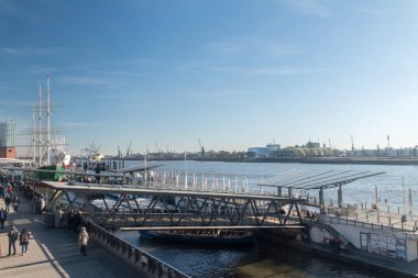 Hamburg, Almanya-15 Şubat 2019: Elbprome gelen ofriver görüntüle