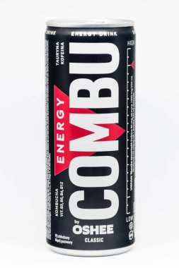 Oshee tarafından combo enerji içeceği.