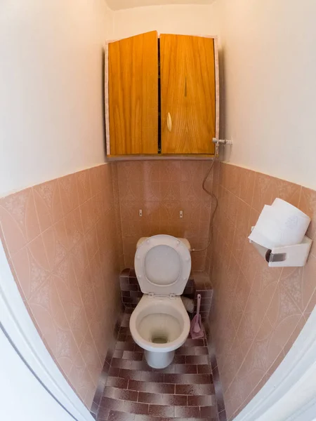 Eski wc tuvalet iç. — Stok fotoğraf