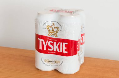 Tyskie jasne pelne bira alüminyum bardak 4 paket.