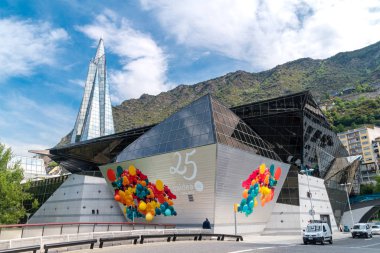 Caldea termal spa modern binası.