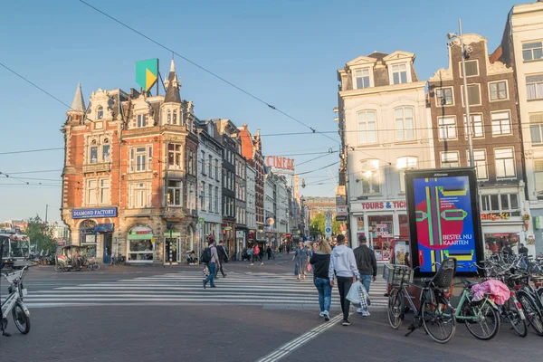 Pohled na budovy v centru města Amsterdam. — Stock fotografie