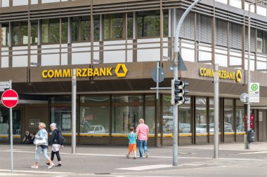 Şehirde Commerzbank üzerinde görüntüle.