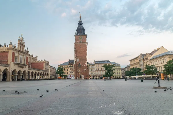 Main Market Square with Town Hall Tower Old Town of Kakow. — Stock Photo, Image
