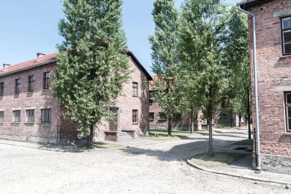 Cuartel en Auschwitz I, antiguo campo de concentración y exterminio nazi alemán . — Foto de Stock