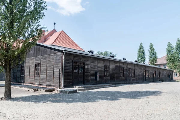 Buanderie des camps au musée du camp de concentration d'Auschwitz. Auschwitz I, ancien camp de concentration et d'extermination nazi allemand . — Photo