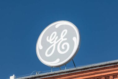 Elblag, Polonya - 31 Mayıs 2020: General Electric Company (GE).