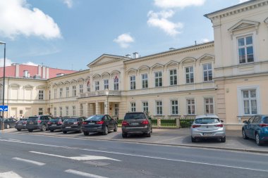 Lublin, Polonya - 11 Haziran 2020: Ulusal Yargı ve Savcılık Okulu (Lehçe: Krajowa Szkola Sadownictwa i Prokuratury).