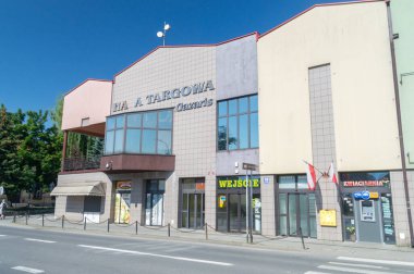 Bochnia, Polonya - 13 Haziran 2020 Gazaris Pazar Salonu.