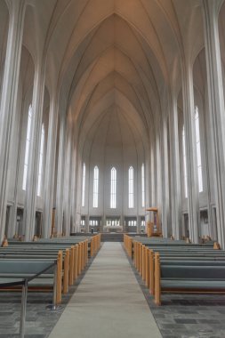 Reykjavik, İzlanda - 20 Haziran 2020: Hallgrimskirkja Katedrali Kilisesi.