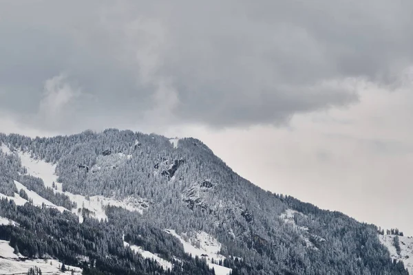 Montaña por el valle de Gastein — Foto de Stock