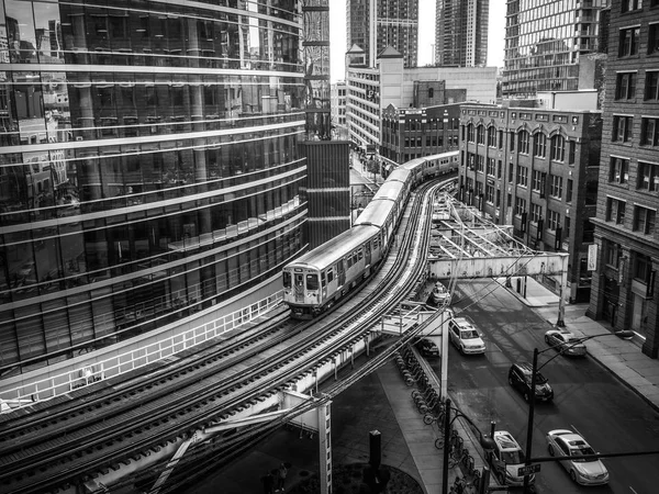 Chicago Juin 2018 Train Cta Ligne Brune Traverse Une Portion — Photo