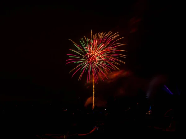 Beautiful Vibrant Colorful Red Pink Yellow Green Fourth July Independence — Stock Photo, Image