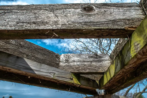 Looking Angled Heavy Timber Wood Beams Coming Together Triangle Shape — Stock Photo, Image