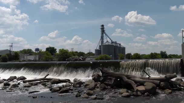 Burlington Juli 2020 Watervallen Een Zachte Bocht Langs Dam Bij — Stockvideo