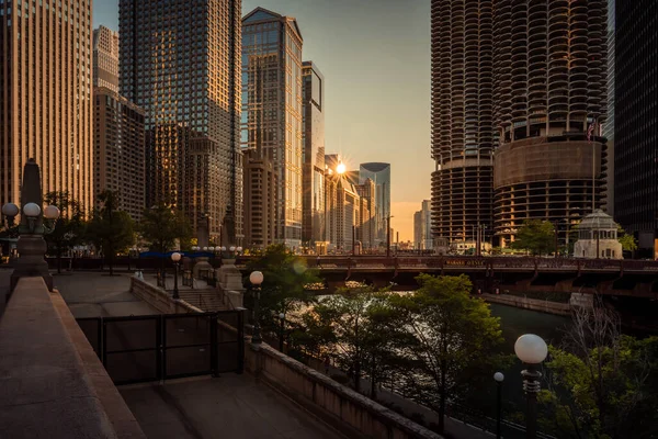 Chicago August 2020 Die Sonne Geht Unter Dem Horizont Unter — Stockfoto