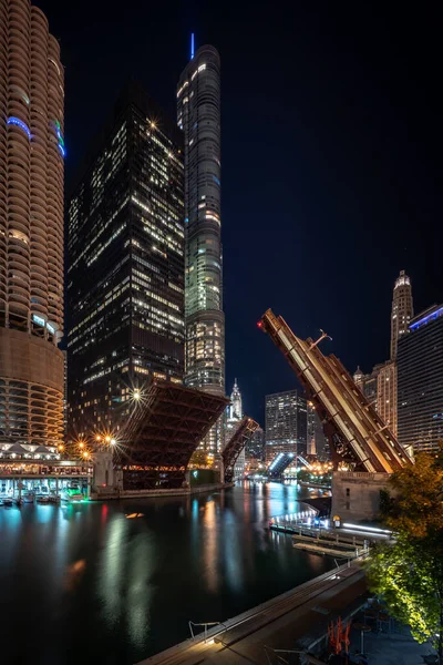 Chicago Augustus 2020 Stad Verhoogt Meerderheid Van Binnenstad Lus Bruggen — Stockfoto