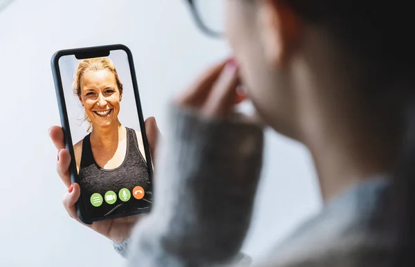 Virtuale Parlando Con Amici Colleghi Utilizzando Video Chat Con — Foto Stock