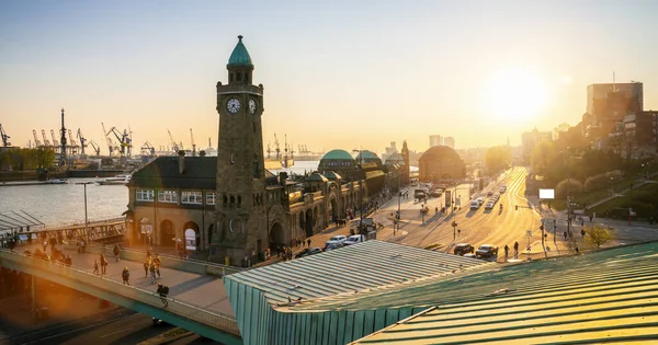 Hambourg Landungsbruecken Pauli Coucher Soleil Allemagne — Photo