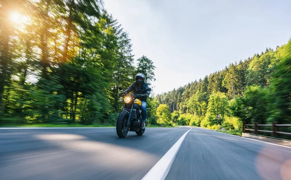 Motorrad Auf Der Alpenautobahn Unterwegs Spaß Beim Fahren Auf Der — Stockfoto