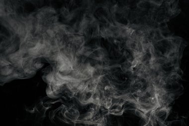 dumanı siyah arkaplanda