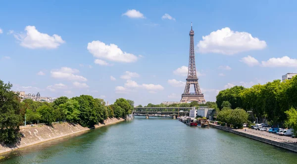 Párizs Eiffel Torony Szajna Folyó Nyáron Párizsban Franciaországban Eiffel Torony — Stock Fotó