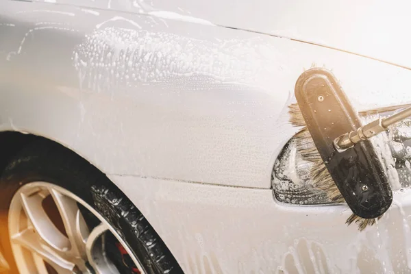 Close Detail Van Het Schoonmaken Borstel Auto Bij Carwash Kopieerruimte — Stockfoto