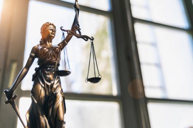 Adalet heykeli sembolü, yasal hukuk kavramı görüntü