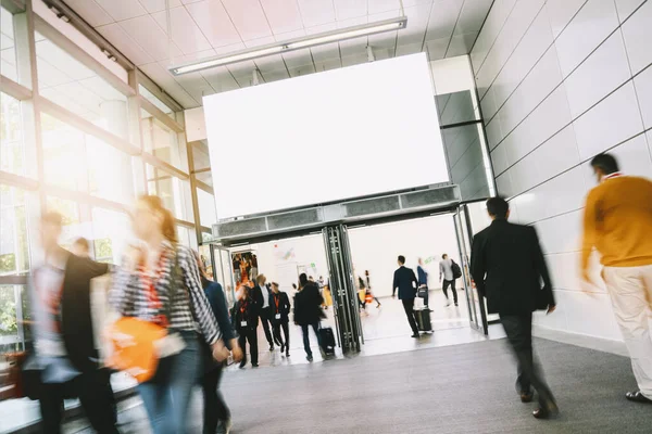 Crowd Blurred Business People Trade Show Copy Space Banner — Stock Photo, Image