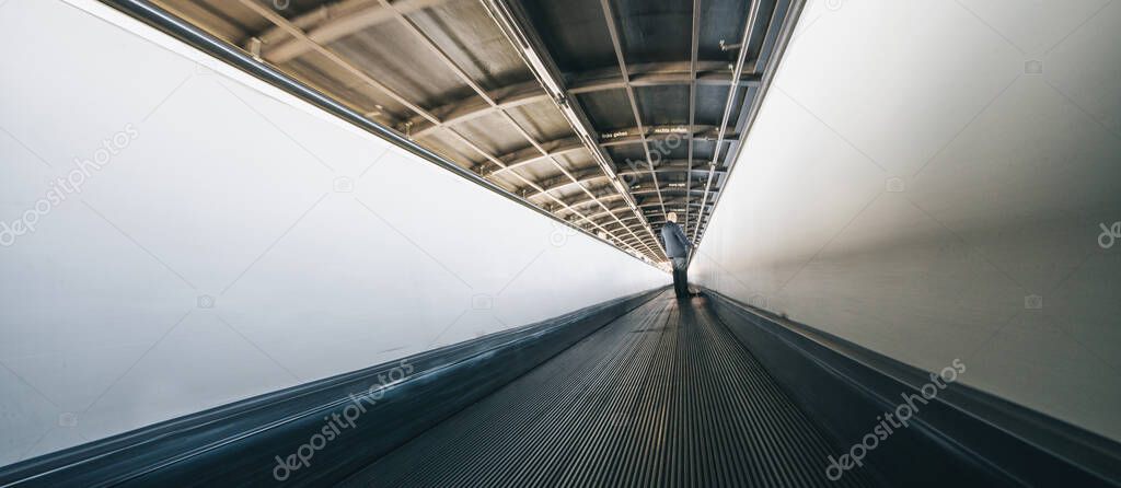motion blur tunnel background