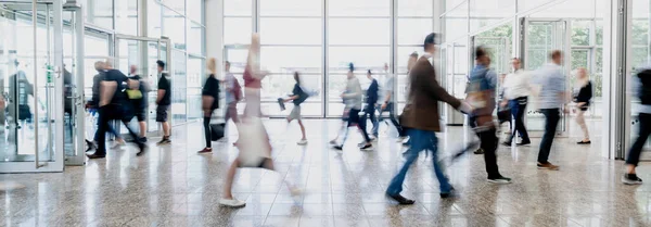 Muchas Personas Anónimas Van Compras Centro Comercial — Foto de Stock