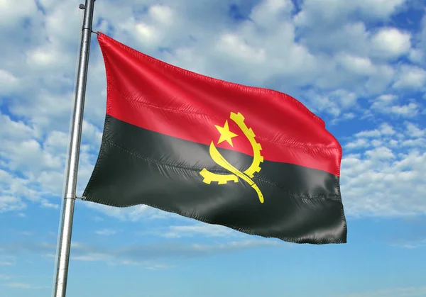 アンゴラ国旗背景リアルな イラスト空と旗竿に手を振る — ストック写真