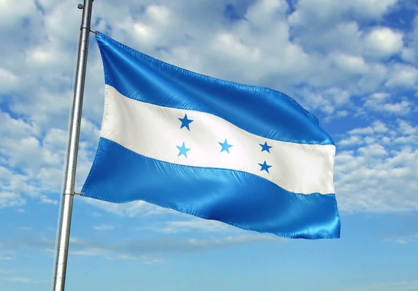 Honduras Flagge Weht Auf Fahnenmast Mit Himmel Auf Hintergrund Realistische — Stockfoto