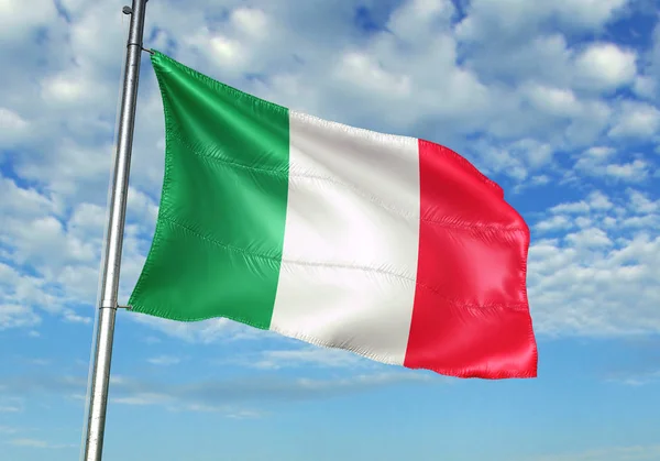 Italia Bandiera Sventola Pennone Con Cielo Sfondo Realistico Illustrazione — Foto Stock