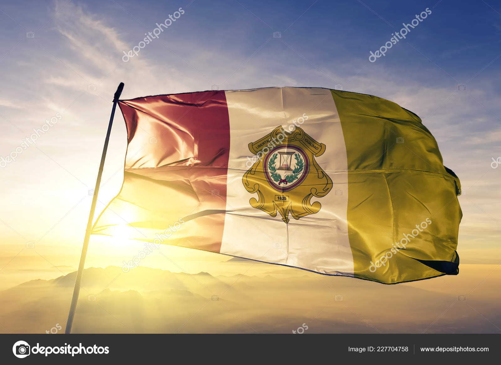 Totonicapan Abteilung Von Guatemala Flagge Textilstoff Stoff Weht Auf Dem Stockfotografie Lizenzfreie Fotos C Alekstaurus 227704758 Depositphotos