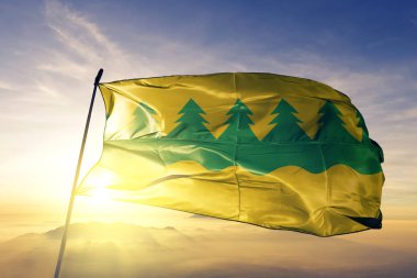 Finlandiya bayrağı Tekstil Kumaş kumaş üst gündoğumu sis sis üzerinde sallayarak: Kainuu bölge