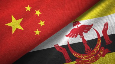 Çin ve Brunei Darussalam bayrakları birlikte ilişkiler tekstil kumaş, kumaş dokusu. Metin brunei bayrağı anlamına gelir - her zaman Tanrı'nın rehberlik hizmetinde
