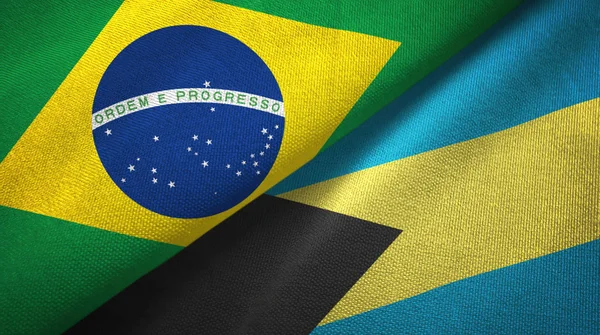 巴西和巴哈马两面折叠起来的国旗 — 图库照片