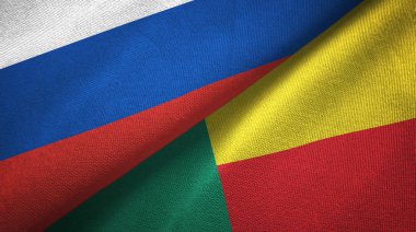 Rusya ve Benin iki katlanmış bayrak birlikte 