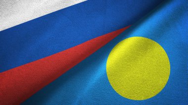 Rusya ve Palau iki katlanmış bayrak birlikte